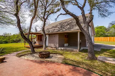128 Oakwood Court, Lakeside, TX 76135 - Photo 38