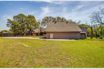 128 Oakwood Court, Lakeside, TX 76135 - Photo 38