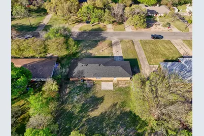 605 Catalina Drive, Waco, TX 76712 - Photo 38