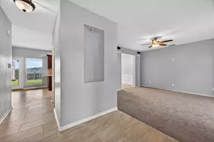 2233 San Simeon Dr, Mesquite, TX 75181 - Photo 2