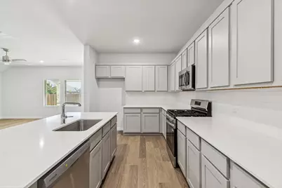 2107 Sunshining Road, Princeton, TX 75407 - Photo 8