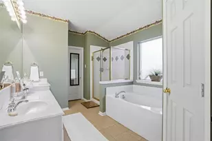 1012 Huntington Trail, Mansfield, TX 76063 - Photo 4