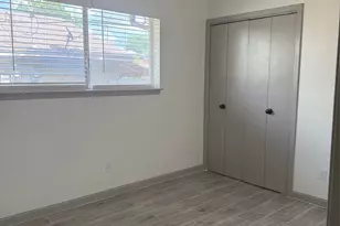 1119 College St, Grand Prairie, TX 75050 - Photo 8