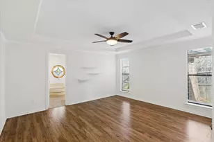 3129 Luallen Dr, Carrollton, TX 75007 - Photo 12