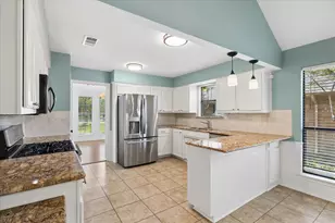 3129 Luallen Dr, Carrollton, TX 75007 - Photo 10