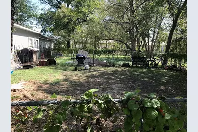 308 N San Marcos Street, Whitney, TX 76692 - Photo 24