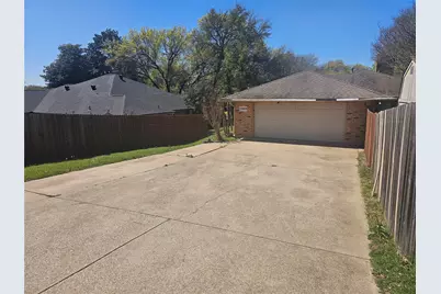 1340 Grand Teton Drive, DeSoto, TX 75115 - Photo 34