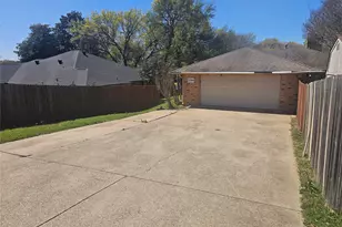 1340 Grand Teton Dr, DeSoto, TX 75115 - Photo 34