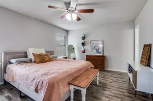 223 Gayleh Ln, Waxahachie, TX 75165 - Photo 8