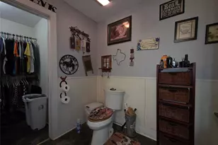 211 W Sabine St, Groesbeck, TX 76642 - Photo 28