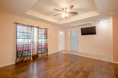2651 Anderson Street, Dallas, TX 75215 - Photo 10