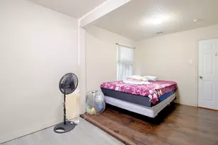 2651 Anderson St, Dallas, TX 75215 - Photo 16