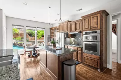 701 Bluffwood Avenue, McKinney, TX 75072 - Photo 10