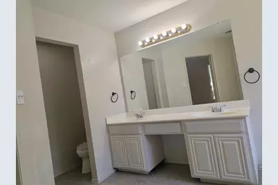 8541 Western Meadows Drive, Fort Worth, TX 76244 - Photo 18