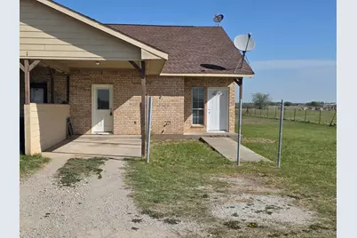 9616 Swafford Road, Justin, TX 76247 - Photo 2