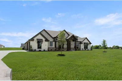 230 Cordillera Lane, Pecan Hill, TX 75154 - Photo 2