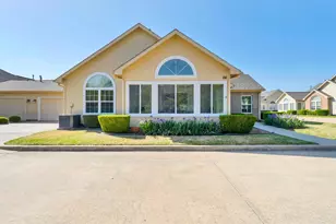 2601 Marsh Ln, Plano, TX 75093 - Photo 6