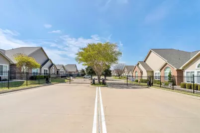 2601 Marsh Lane #84, Plano, TX 75093 - Photo 4