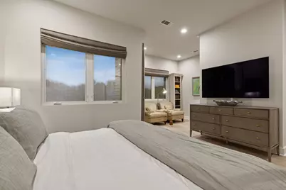 4327 Cabell Drive, Dallas, TX 75204 - Photo 12