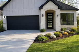 205 Grayson St, Leonard, TX 75452 - Photo 1