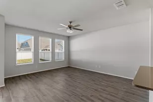 5916 Hopkins Dr, Providence Village, TX 76227 - Photo 10