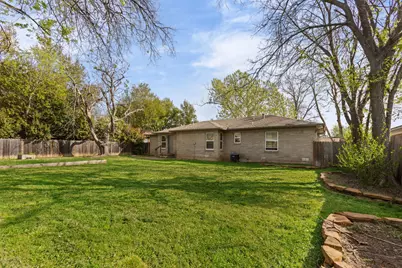 942 Longfellow Street, Waco, TX 76710 - Photo 24