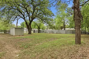 632 N Stewart St, Azle, TX 76020 - Photo 24