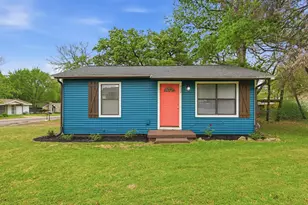 632 N Stewart St, Azle, TX 76020 - Photo 1