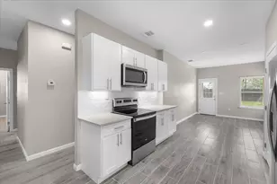 804 N Chandler Dr, Fort Worth, TX 76111 - Photo 10