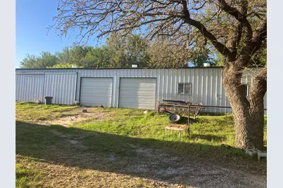 355 Carmen Street, Reno, TX 76020 - Photo 4