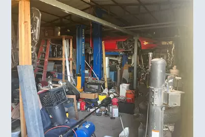 355 Carmen Street, Reno, TX 76020 - Photo 14