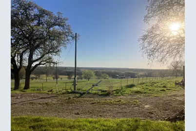 355 Carmen Street, Reno, TX 76020 - Photo 2