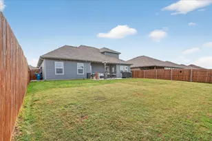1721 Zilker Pk Trl, Alvarado, TX 76009 - Photo 36