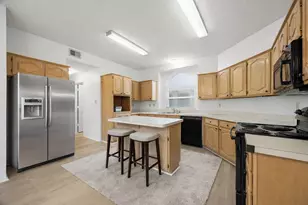 8305 Lake Bend Dr, Rowlett, TX 75088 - Photo 4