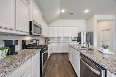 5054 Huffines Boulevard, Royse City, TX 75189 - Photo 8