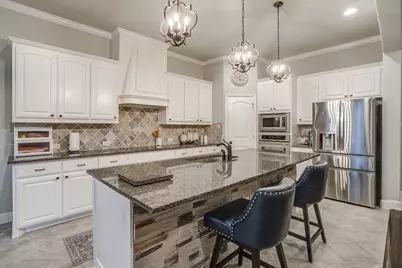 329 Madison Street, Burleson, TX 76028 - Photo 12