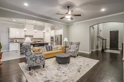 329 Madison Street, Burleson, TX 76028 - Photo 10