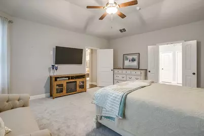 329 Madison Street, Burleson, TX 76028 - Photo 18