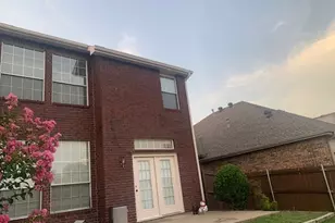 1027 Creek Bend, Carrollton, TX 75007 - Photo 6