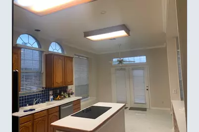 1027 Creek Bend, Carrollton, TX 75007 - Photo 2