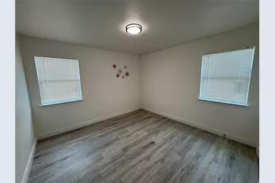 2406 Jennings Avenue, Dallas, TX 75216 - Photo 6
