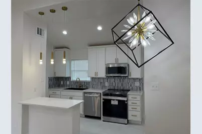 2406 Jennings Avenue, Dallas, TX 75216 - Photo 2