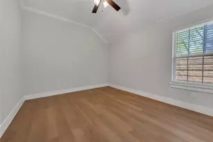 326 S Main St, Cedar Hill, TX 75104 - Photo 12