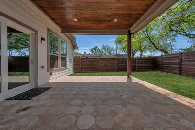 326 S Main Street, Cedar Hill, TX 75104 - Photo 24