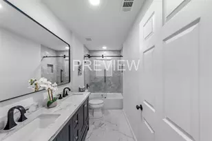 7107 E Mockingbird Ln, Dallas, TX 75214 - Photo 24