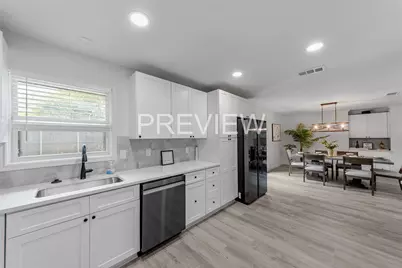 7107 E Mockingbird Lane, Dallas, TX 75214 - Photo 12