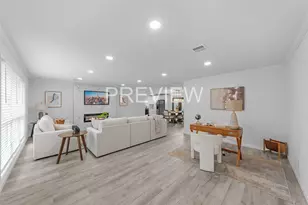 7107 E Mockingbird Ln, Dallas, TX 75214 - Photo 8