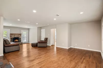936 N Buckner Boulevard, Dallas, TX 75218 - Photo 4