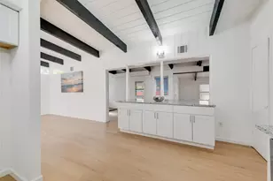 1933 Standish Dr, Irving, TX 75061 - Photo 8