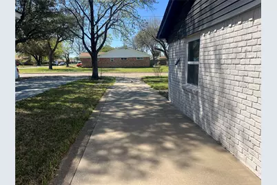 1306 Elby Street, Irving, TX 75061 - Photo 26